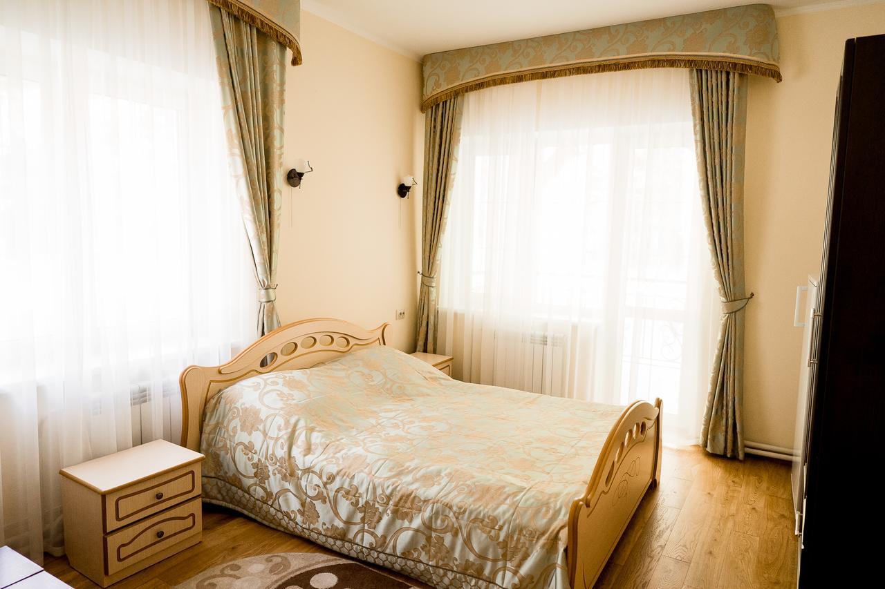 Belovezhskaya Pushcha Hotel Complex Zharkovshina Exteriér fotografie